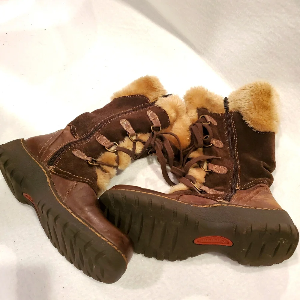 BareTraps Betheny Brown Size 7 Boots